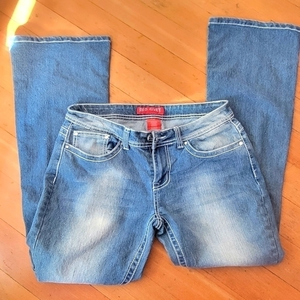 NWOT Red Rivet Jeans‎